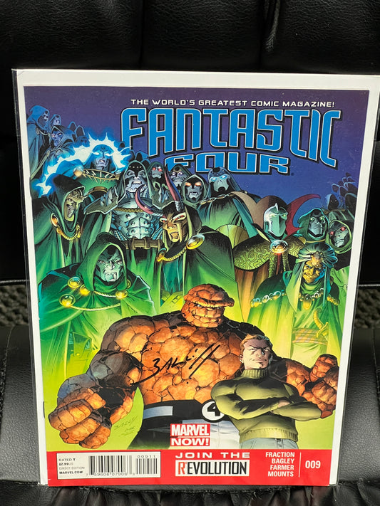 Fantastic Four #009 - Signed by Mark Bagley