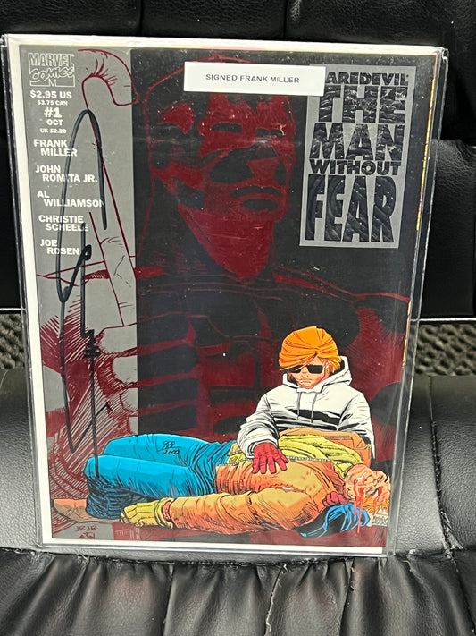 Daredevil - The Man Without Fear #1 - Signed by Frank Miller