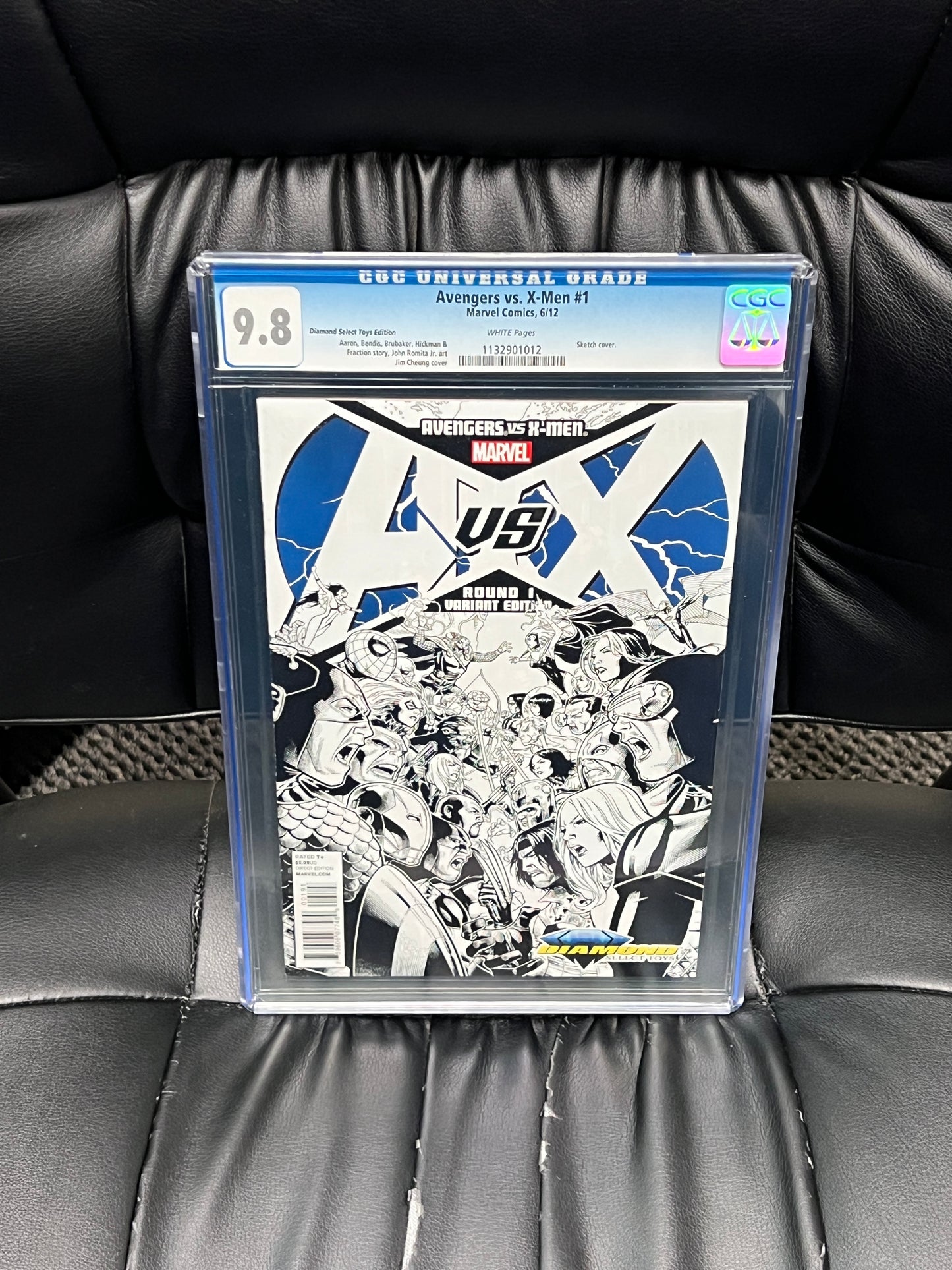Avengers vs X-Men #1 - CGC 9.8 - Sketch Cover