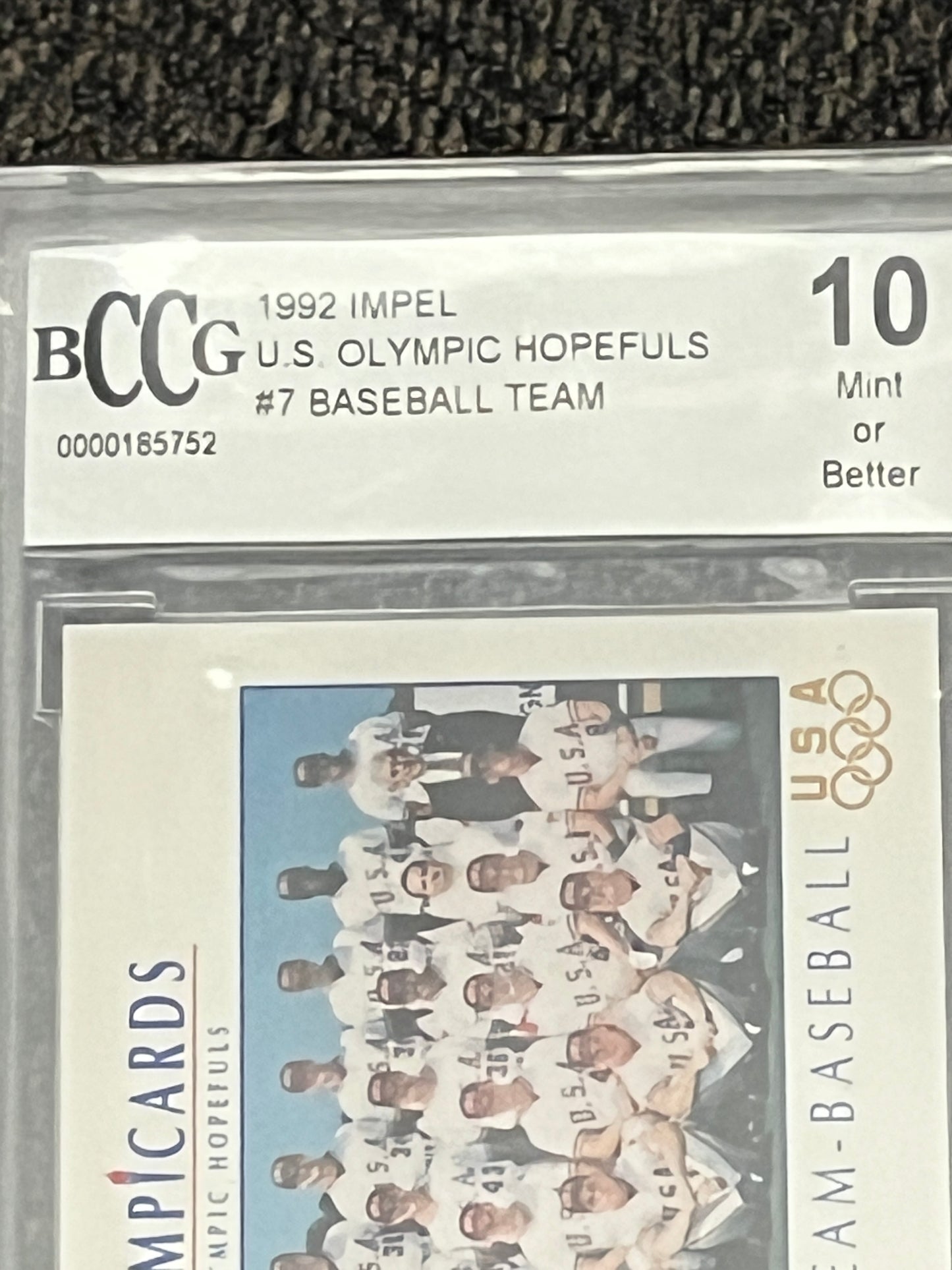 14 Graded Sports Cards - Rookies, stars and more