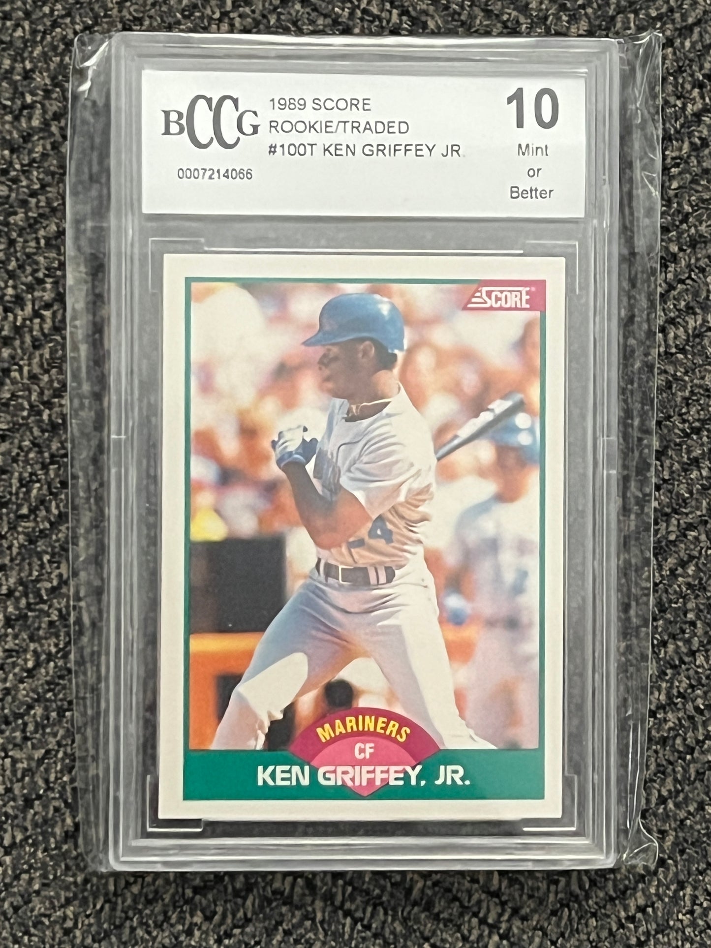 1989 Score Rookie/Traded Ken Griffey Jr. rookie #100T  (BCCG - 10.0)
